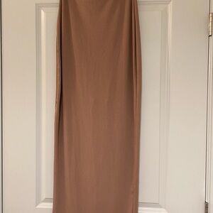 Elegant Tan Women's Skirt